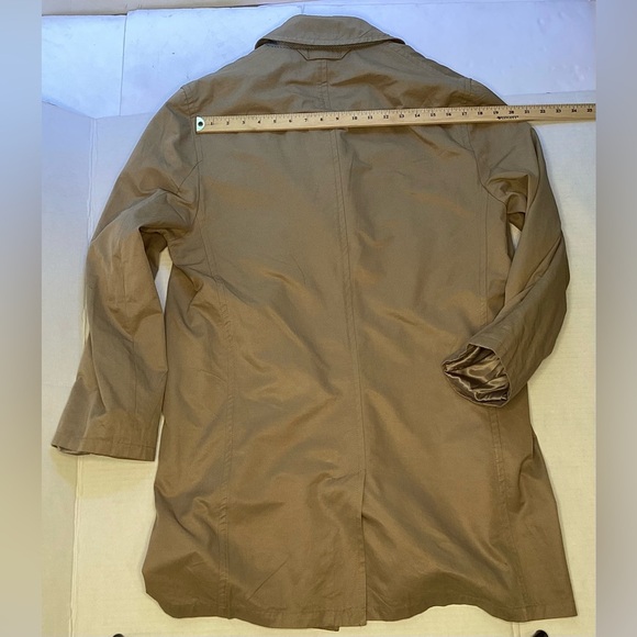 Jones of New York Men’s tan overcoat - Picture 4 of 7